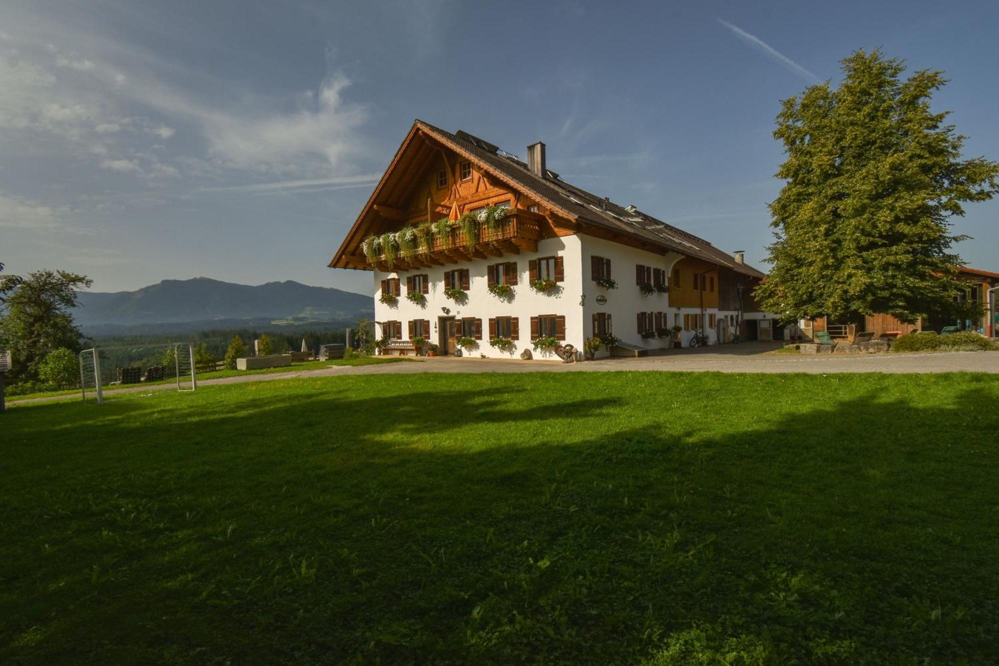 Biohof-Rechenmacher Uffing ภายนอก รูปภาพ